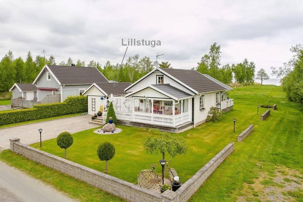 Lillstuga Vanern Лидчёпинг Экстерьер фото